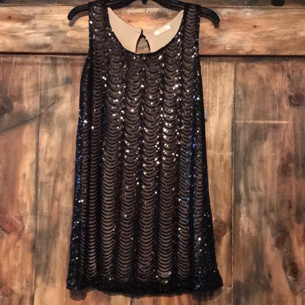 Black sequin sleeveless dress